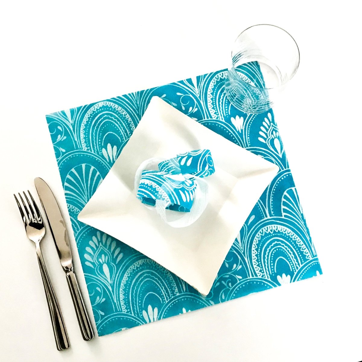 Milano Design Round Placemats – Black | Place Matters (Pack of 20) - Place Matters