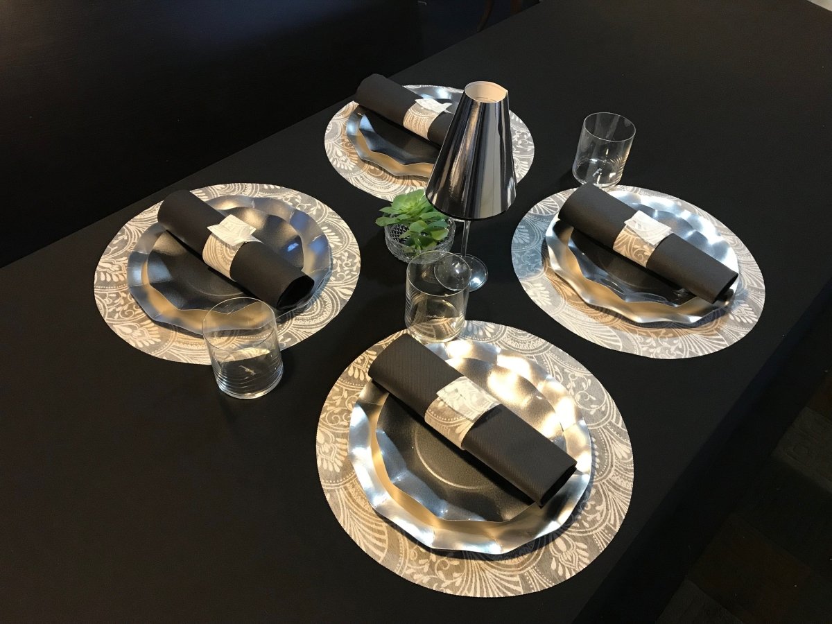 White Placemats (Milano Design)(Pack of 25) - Place Matters