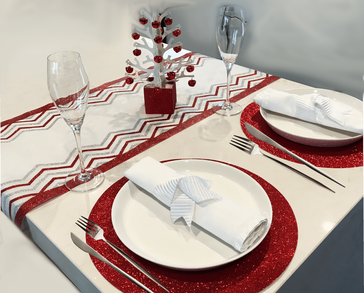 Gold Glitter Design Round Placemats | Place Matters (Pack of 20) - Place Matters