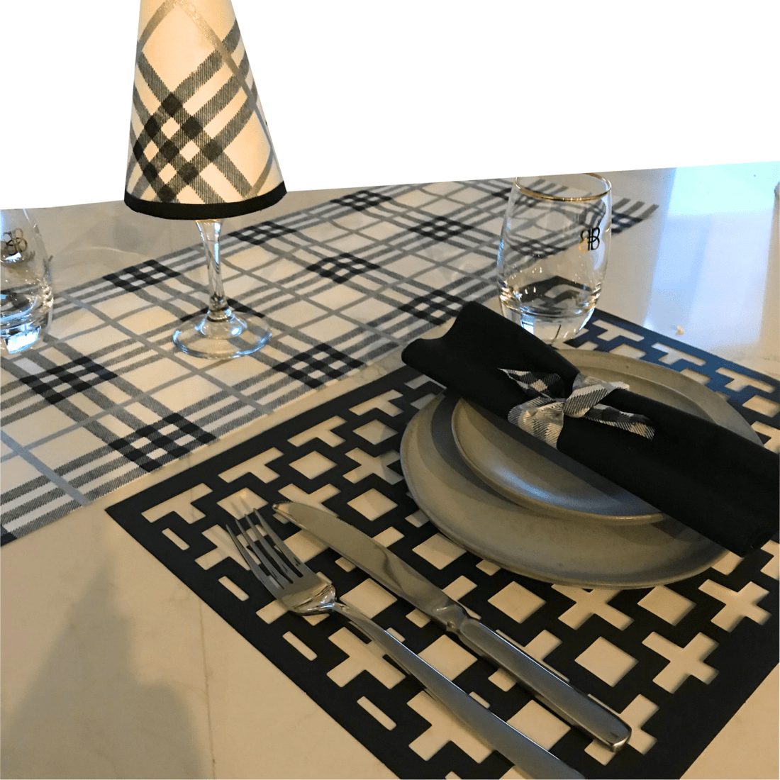 The Ultimate Guide to Transforming Your Dining Table: Wholesale Amazing Squares Placemats and Affordable Luxury Table Decor - Place Matters