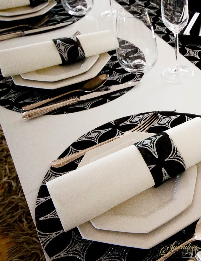 Diamonds Design Round Placemats – Black | Place Matters (Pack of 20) - Place Matters